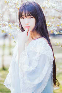 七岁小魔女